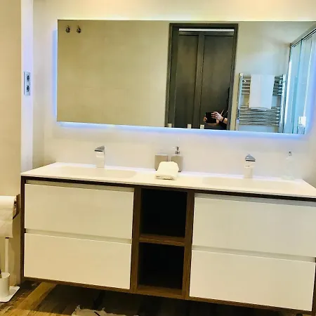 Amazing Front Line Beach Flat In Cabopino Apartment